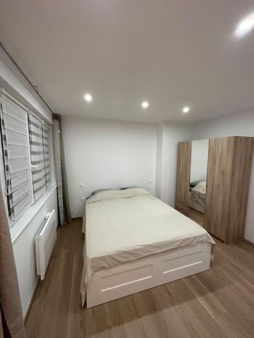 Appartement Lahoucine Μπουλόν-Σιρ-Μερ Εξωτερικό φωτογραφία