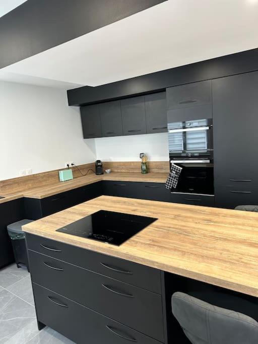 Appartement Lahoucine Μπουλόν-Σιρ-Μερ Εξωτερικό φωτογραφία