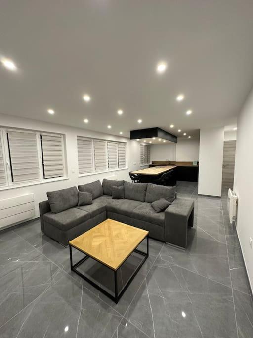 Appartement Lahoucine Μπουλόν-Σιρ-Μερ Εξωτερικό φωτογραφία